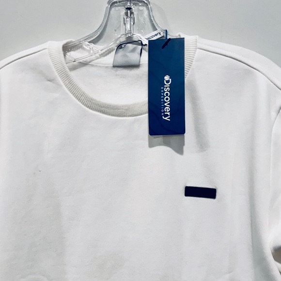 Discovery Expedition.Venture Forth. Sweatshirt NWT - Picture 2 of 8
